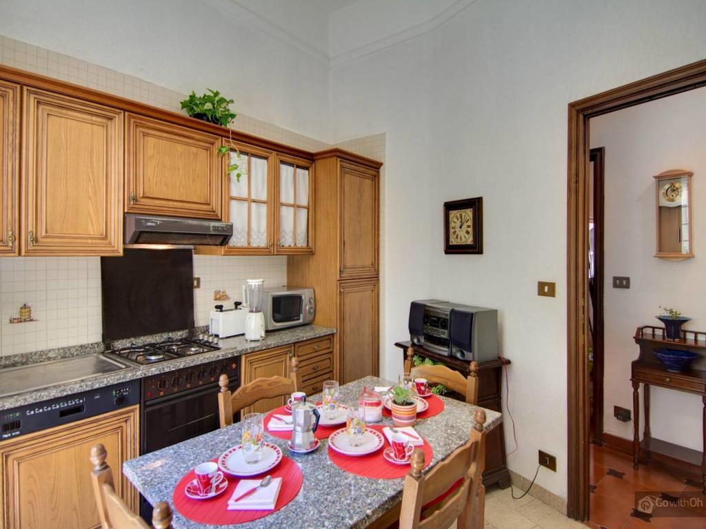Oltre Le Mura Rome Luaran gambar